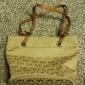 Michael Kors purse